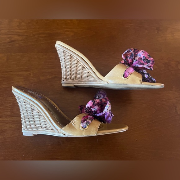 Hobie Wedge Sandal - Picture 2 of 7